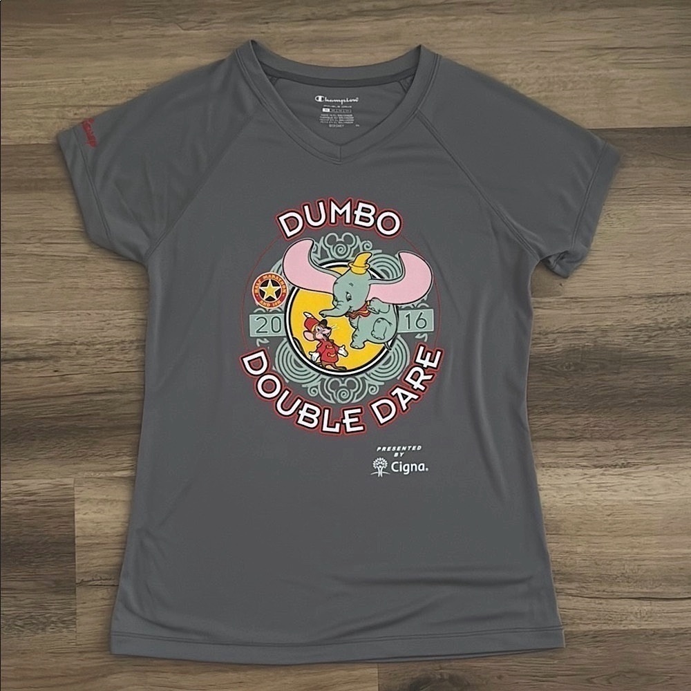 NWOT RunDisney Champion Dumbo Double Dare Short Sleeve Race Top Grey Medium